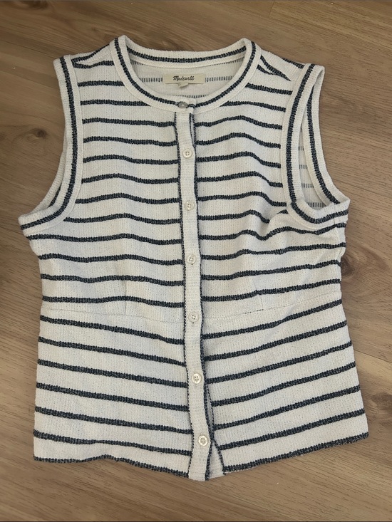 Madewell Tops - Split Crewneck Cardigan Tank